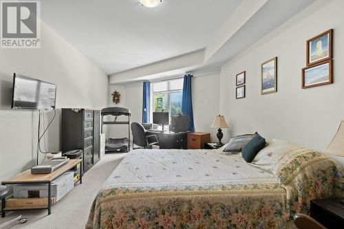 611 Shuswap Street Sw Unit# #204, Salmon Arm, BC - Indoor Photo Showing Bedroom