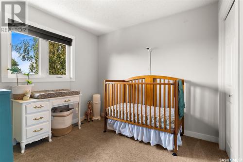 2034 Braun Bay E, Regina, SK - Indoor Photo Showing Bedroom