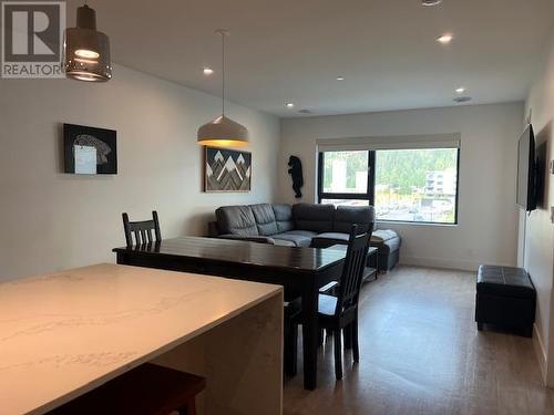 1701 Coursier Avenue Unit# 4304, Revelstoke, BC - Indoor Photo Showing Dining Room