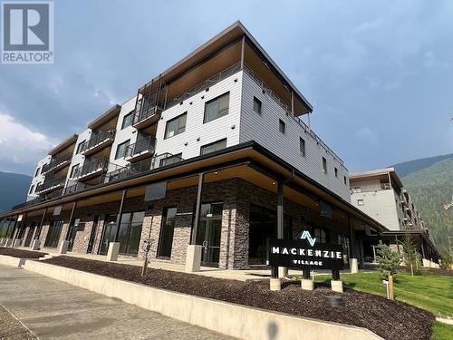 1701 Coursier Avenue Unit# 4304, Revelstoke, BC - Outdoor