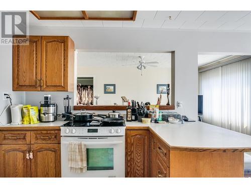 31 Fulmar Street, Kitimat, BC - Indoor Photo Showing Kitchen