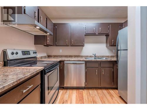 2100 43 Avenue Unit# 107, Vernon, BC - Indoor Photo Showing Kitchen With Double Sink