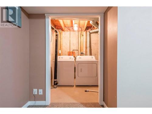 2100 43 Avenue Unit# 107, Vernon, BC - Indoor Photo Showing Laundry Room