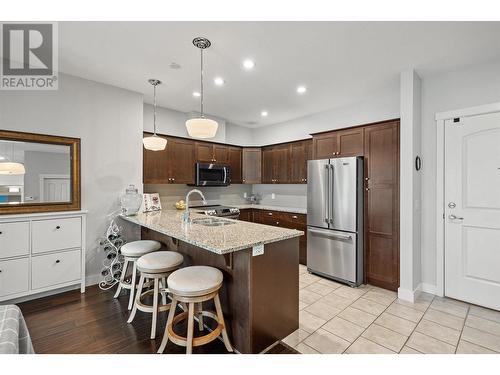 2210 Upper Sundance Drive Unit# 1304, West Kelowna, BC - Indoor Photo Showing Kitchen