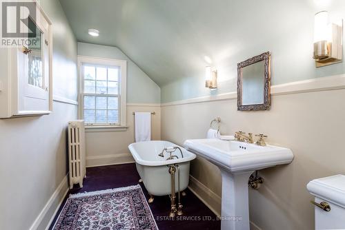 72 Baby Point Crescent, Toronto (Lambton Baby Point), ON - Indoor Photo Showing Bathroom