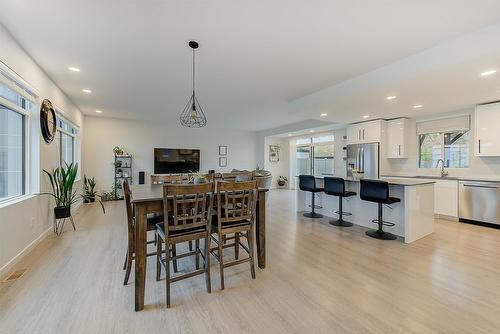 3704 Morningside Drive, West Kelowna, BC - Indoor