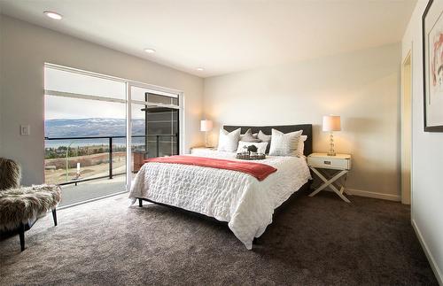 3704 Morningside Drive, West Kelowna, BC - Indoor Photo Showing Bedroom