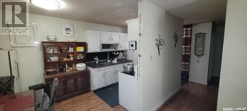 23 2309 17Th Street W, Saskatoon, SK - Indoor Photo Showing Kitchen