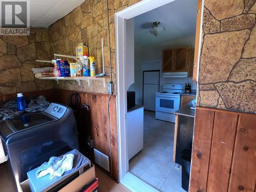 444 Marcella St, Temiskaming Shores, ON - Indoor Photo Showing Laundry Room