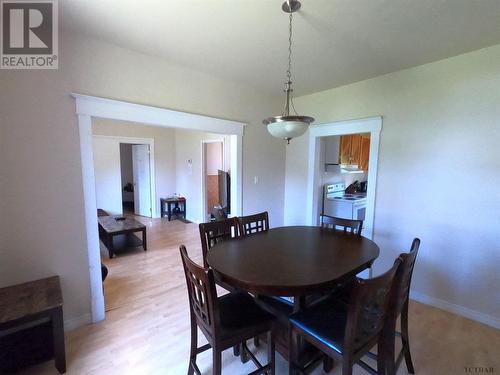 444 Marcella St, Temiskaming Shores, ON - Indoor Photo Showing Dining Room