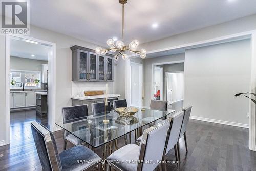 944 Larter Street, Innisfil, ON - Indoor Photo Showing Dining Room