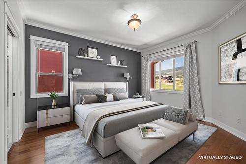 2302 Pine Vista Place, West Kelowna, BC - Indoor Photo Showing Bedroom