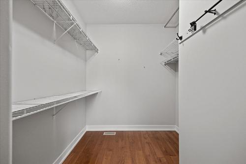 2302 Pine Vista Place, West Kelowna, BC - Indoor With Storage