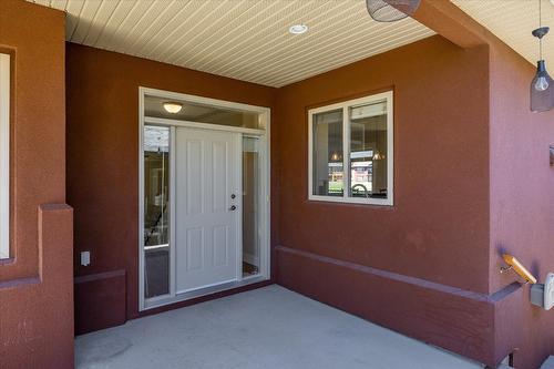 2302 Pine Vista Place, West Kelowna, BC - Outdoor With Exterior