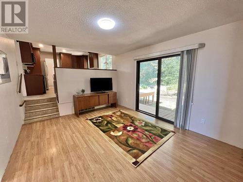 2069 Dragon Lake Road, Quesnel, BC - Indoor Photo Showing Other Room