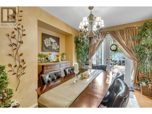 8093 Rochester Crescent, Prince George, BC - Indoor Photo Showing Dining Room