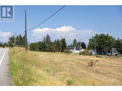 230 Mendenhall Road, Spallumcheen, BC 