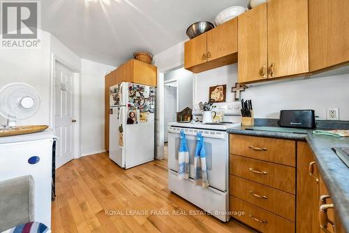 1511 Dufferin Street, Whitby (Port Whitby), ON - Indoor Photo Showing Kitchen