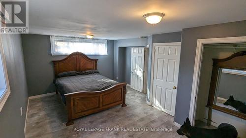 1511 Dufferin Street, Whitby (Port Whitby), ON - Indoor Photo Showing Bedroom