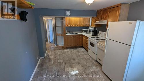 1511 Dufferin Street, Whitby (Port Whitby), ON - Indoor Photo Showing Kitchen With Double Sink