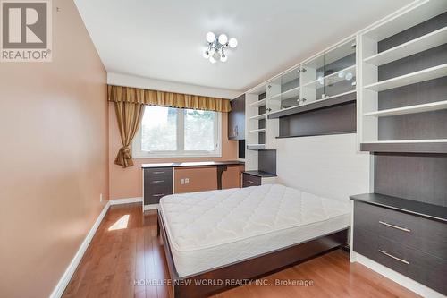 3 Renoak Drive, Toronto (Westminster-Branson), ON - Indoor Photo Showing Bedroom