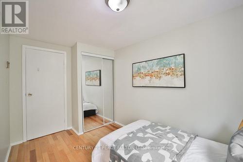 40 Thorny Vineway, Toronto (Bayview Village), ON - Indoor Photo Showing Bedroom