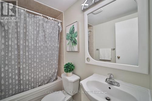 40 Thorny Vineway, Toronto (Bayview Village), ON - Indoor Photo Showing Bathroom