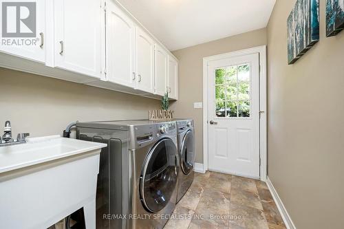 6 Vanstraalen Street, Hamilton (Carlisle), ON - Indoor Photo Showing Laundry Room