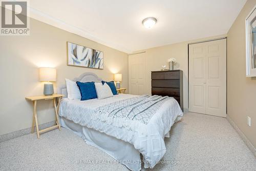 6 Vanstraalen Street, Hamilton (Carlisle), ON - Indoor Photo Showing Bedroom