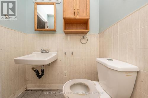 35 Fairview Street, Sault Ste Marie, ON - Indoor Photo Showing Bathroom