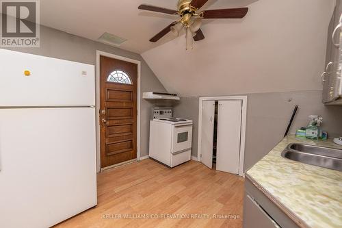 35 Fairview Street, Sault Ste Marie, ON - Indoor Photo Showing Kitchen With Double Sink