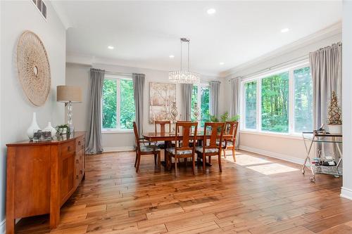 7774 Guelph Line, Milton, ON - Indoor Photo Showing Dining Room