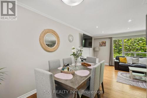 2 Hill Drive, Aurora (Hills Of St Andrew), ON - Indoor Photo Showing Dining Room