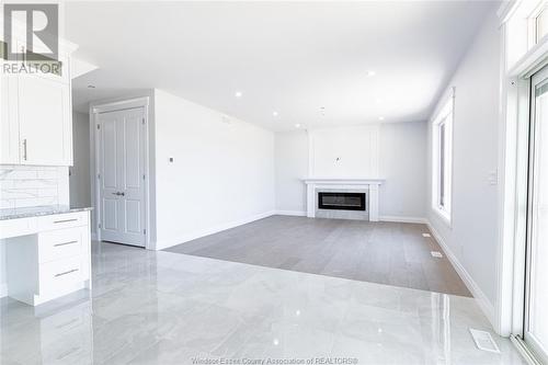 2435 Roxborough, Windsor, ON - Indoor Photo Showing Other Room With Fireplace