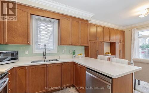 4 Hawkweed Manor, Markham (Box Grove), ON - Indoor Photo Showing Kitchen With Double Sink