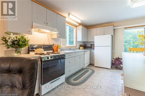 27 Bell Drive, Northern Bruce Peninsula, ON - Indoor Photo Showing Kitchen