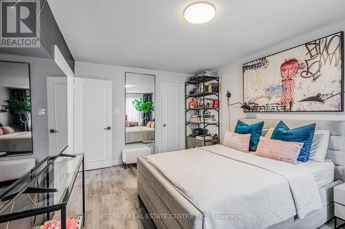 #Upper - 2454 Cobbinshaw Circle, Mississauga (Meadowvale), ON - Indoor Photo Showing Bedroom