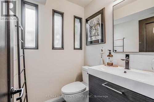 #Upper - 2454 Cobbinshaw Circle, Mississauga (Meadowvale), ON - Indoor Photo Showing Bathroom