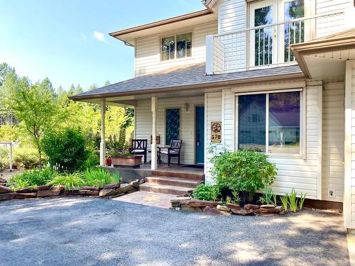 370 Prospect Drive, Grand Forks, BC - Outdoor With Deck Patio Veranda