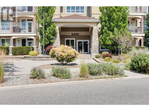 2200 Upper Sundance Drive Unit# 2204, West Kelowna, BC - Outdoor With Facade