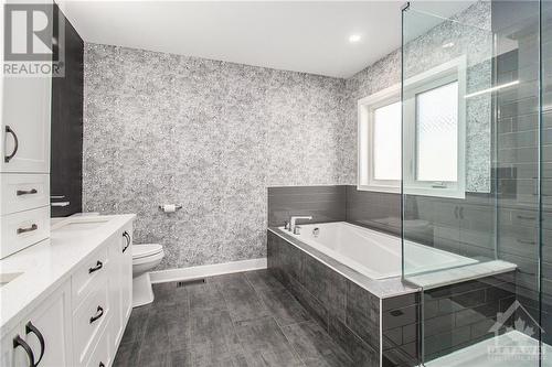 Primary Ensuite - 773 Wooler Place, Ottawa, ON - Indoor Photo Showing Bathroom