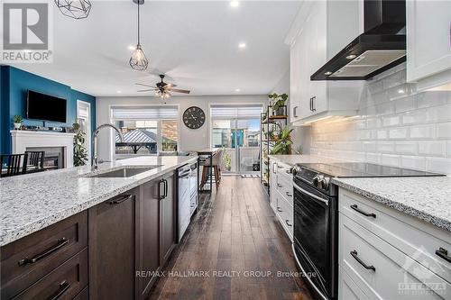 773 Wooler Place, Ottawa, ON - Indoor Photo Showing Kitchen With Upgraded Kitchen