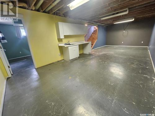 1118 Park Avenue, Weyburn, SK - Indoor Photo Showing Basement