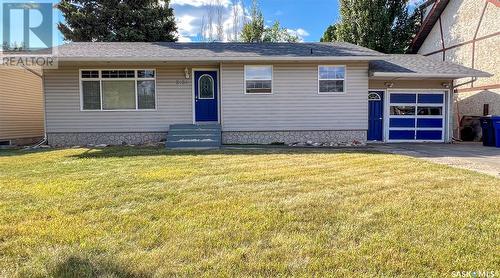 2151 95Th Street, North Battleford, SK - Outdoor