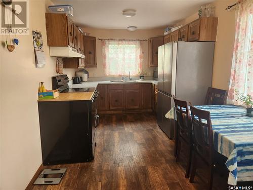 607 97Th Avenue, Tisdale, SK - Indoor Photo Showing Kitchen