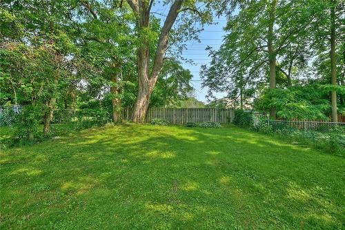 6073 Dixon Street, Niagara Falls, ON - Outdoor