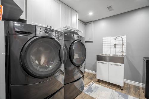 316 East 42Nd Street, Hamilton, ON - Indoor Photo Showing Laundry Room