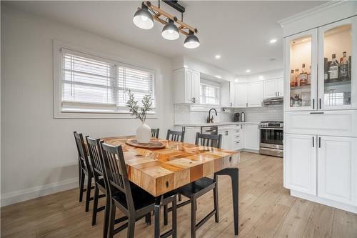 316 East 42Nd Street, Hamilton, ON - Indoor Photo Showing Dining Room