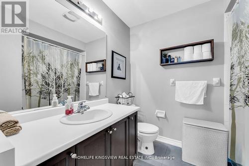 51 Long Branch Trail, Brampton (Bram East), ON - Indoor Photo Showing Bathroom