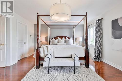 585 Hancock Way, Mississauga (Lorne Park), ON - Indoor Photo Showing Bedroom